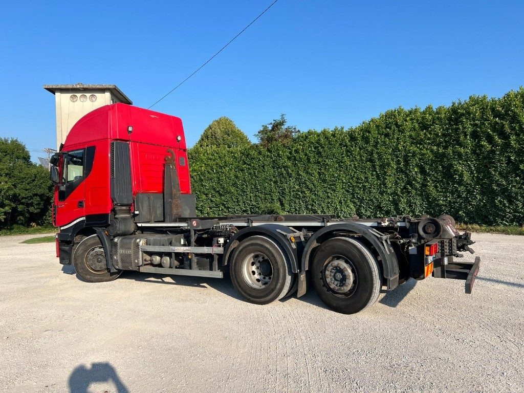 IVECO STRALIS 500 SCARRABILE - Hook lift: gambar 4 IVECO STRALIS 500 SCARRABILE - Hook lift: gambar 4