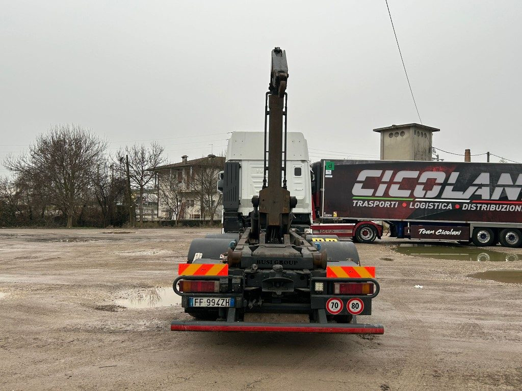 IVECO STRALIS 500 SCARRABILE - Hook lift: gambar 4 IVECO STRALIS 500 SCARRABILE - Hook lift: gambar 4