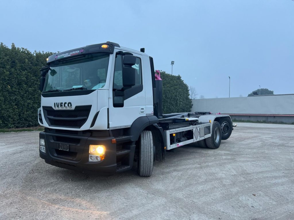 Hook lift IVECO STRALIS AD260S45 SCARRABILE: gambar 1