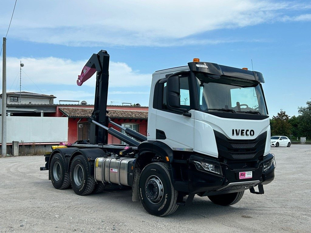 Hook lift baru IVECO TRAKKER T-WAY AD380T NUOVO SCARRABILE: gambar 7