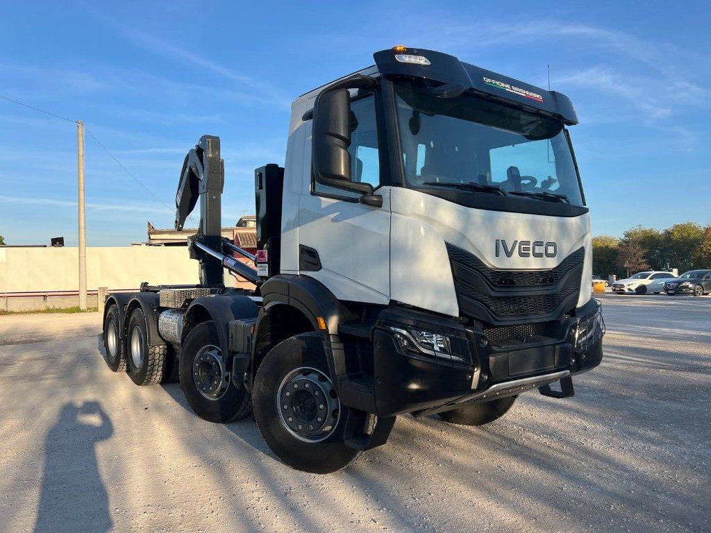 IVECO TRAKKER T-WAY AD500 NUOVO SCARRABILE - Hook lift: gambar 3 IVECO TRAKKER T-WAY AD500 NUOVO SCARRABILE - Hook lift: gambar 3