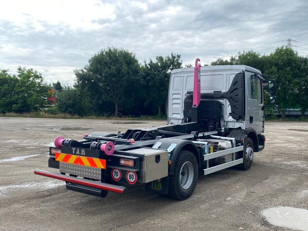 MAN TGM 12.220 - Hook lift: gambar 5 MAN TGM 12.220 - Hook lift: gambar 5