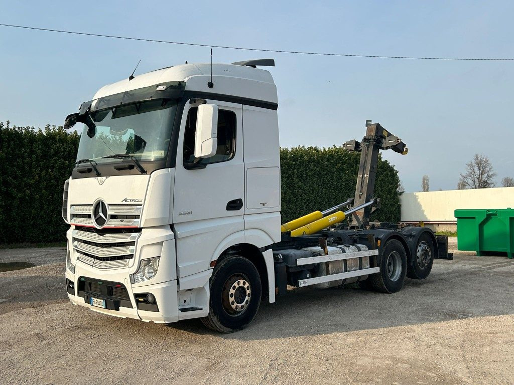 MERCEDES ACTROS 25.51 SCARRABILE - Hook lift: gambar 1 MERCEDES ACTROS 25.51 SCARRABILE - Hook lift: gambar 1