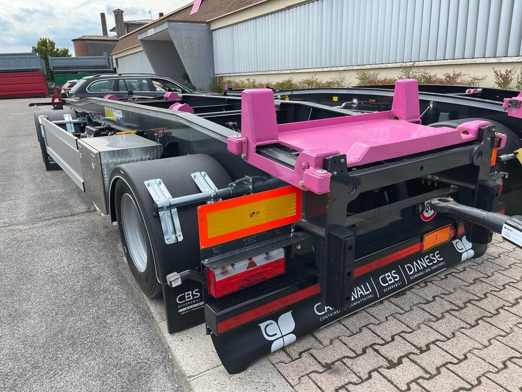 RIMORCHIO CBS NUOVO SCARRABILE - Trailer lewati: gambar 1 RIMORCHIO CBS NUOVO SCARRABILE - Trailer lewati: gambar 1