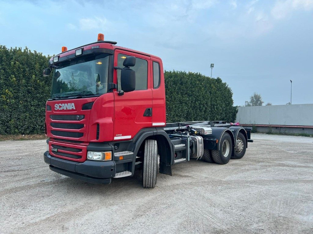 SCANIA G440 SCARRABILE NUOVO PNEUMATICO POSTERIORE - Hook lift: gambar 1 SCANIA G440 SCARRABILE NUOVO PNEUMATICO POSTERIORE - Hook lift: gambar 1