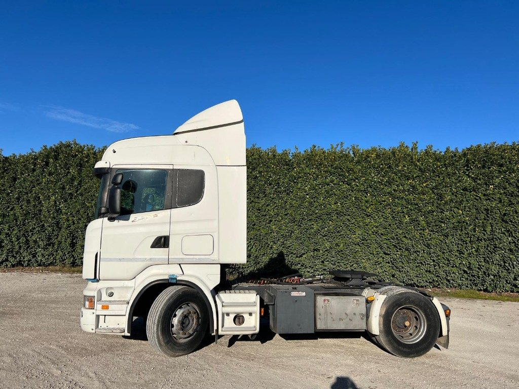 SCANIA R420 TRATTORE - Tractor head: gambar 2 SCANIA R420 TRATTORE - Tractor head: gambar 2