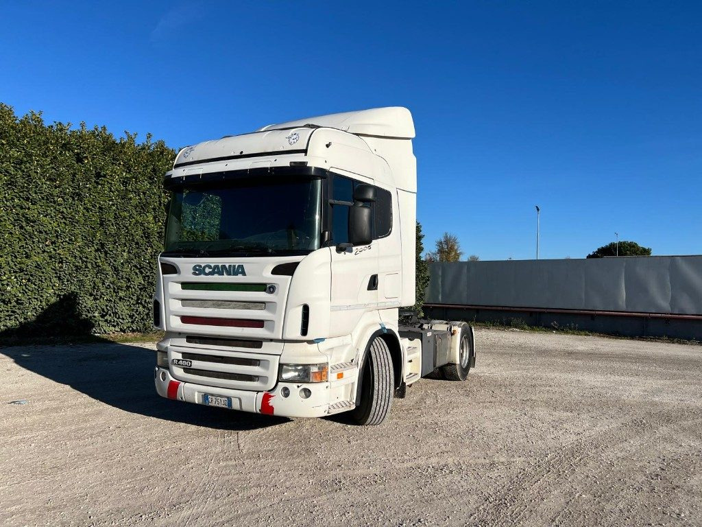 SCANIA R420 TRATTORE - Tractor head: gambar 1 SCANIA R420 TRATTORE - Tractor head: gambar 1