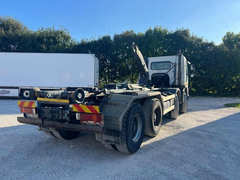 VOLVO FM12 SCARRABILE - Hook lift: gambar 3 VOLVO FM12 SCARRABILE - Hook lift: gambar 3