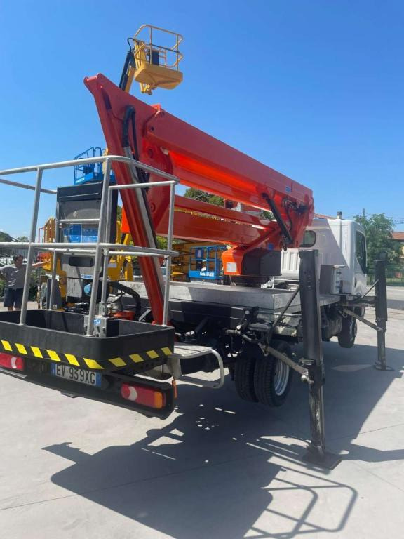 Platform udara yang dipasang di truk CTE ZED 21JH: gambar 8