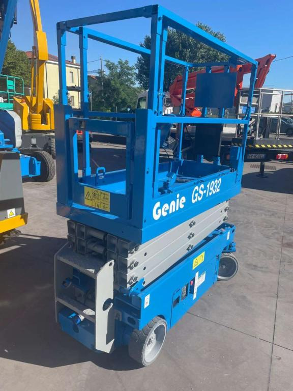 Genie GS-1932 - Scissor lifts: gambar 4 Genie GS-1932 - Scissor lifts: gambar 4
