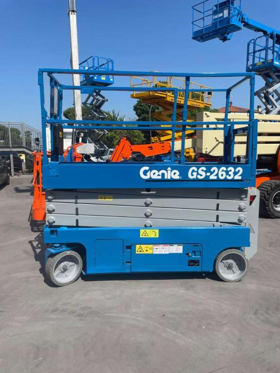 Genie GS-2632 - Scissor lifts: gambar 1 Genie GS-2632 - Scissor lifts: gambar 1