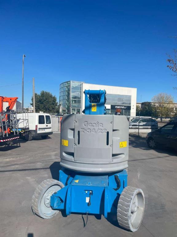 Genie Z34/22N - Boom artikulasi: gambar 3 Genie Z34/22N - Boom artikulasi: gambar 3
