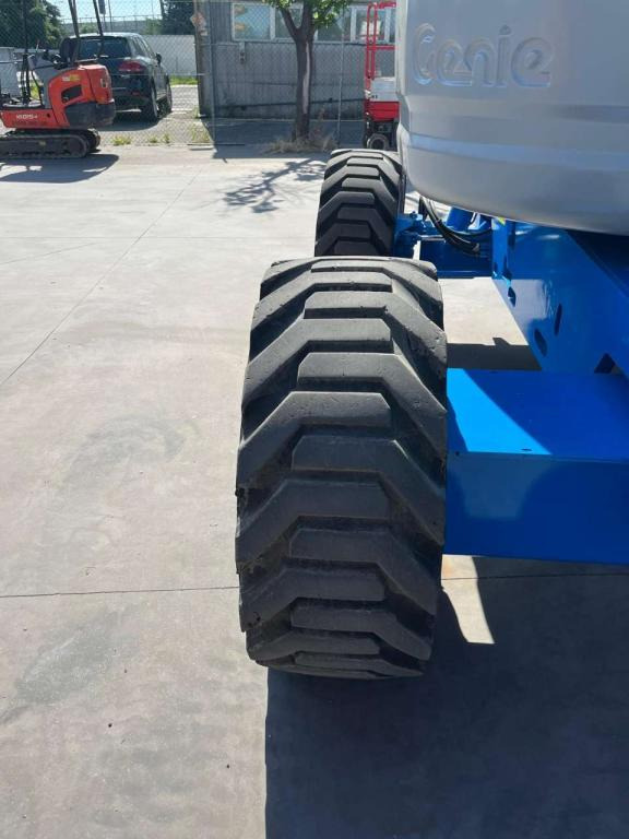 Genie Z45/25 - Boom artikulasi: gambar 4 Genie Z45/25 - Boom artikulasi: gambar 4