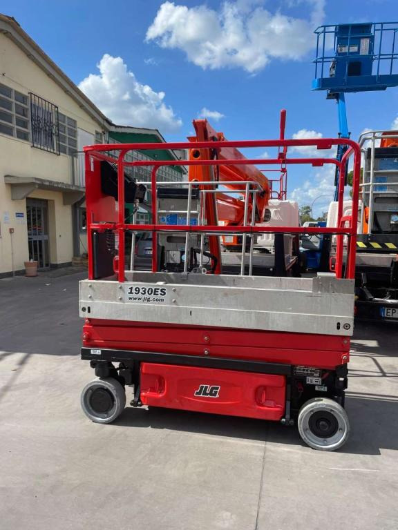JLG 1930ES - Scissor lifts: gambar 1 JLG 1930ES - Scissor lifts: gambar 1