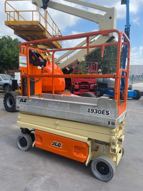 JLG 1930ES - Scissor lifts: gambar 1 JLG 1930ES - Scissor lifts: gambar 1