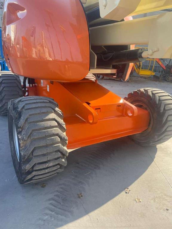 Boom artikulasi JLG 450AJ SERIE II: gambar 8