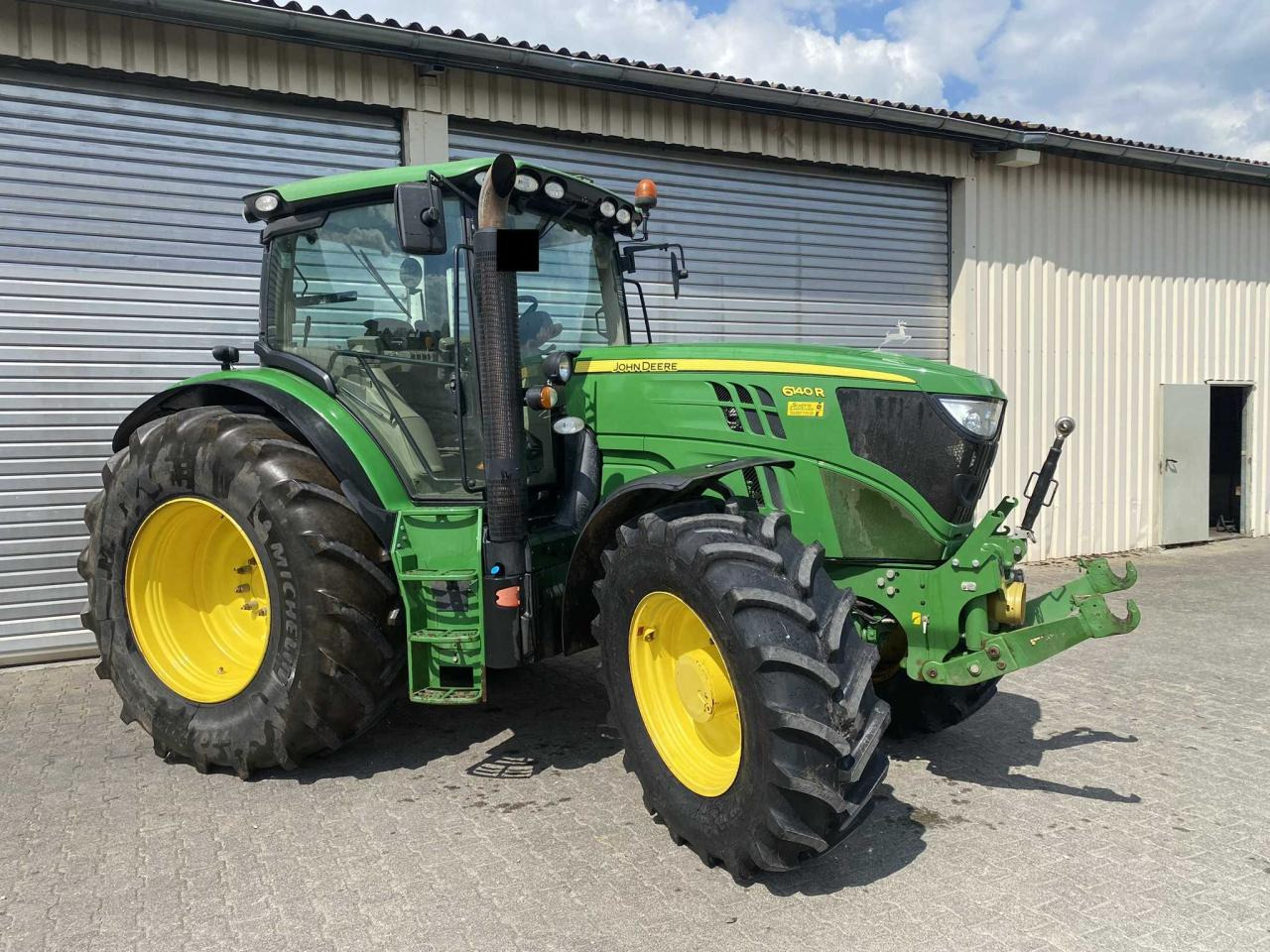 John Deere 6140R - Traktor: gambar 1 John Deere 6140R - Traktor: gambar 1