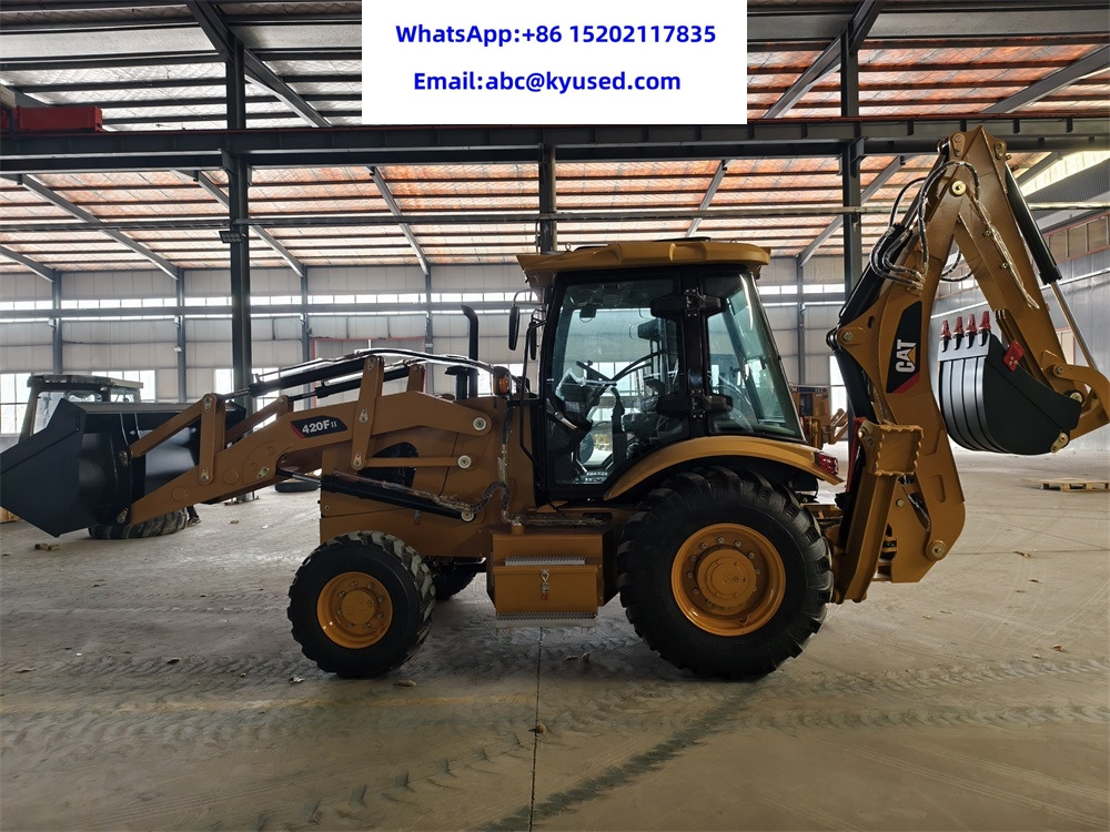 Backhoe loader CATERPILLAR 420F2: gambar 6