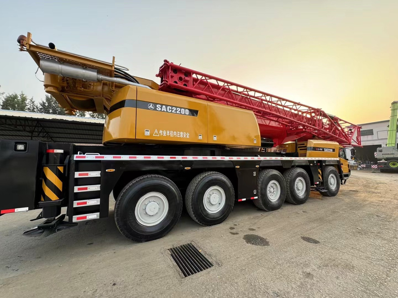 SANY SAC220 200TON 220 ton Truck CRANE all terrain crane - Derek semua medan: gambar 4 SANY SAC220 200TON 220 ton Truck CRANE all terrain crane - Derek semua medan: gambar 4
