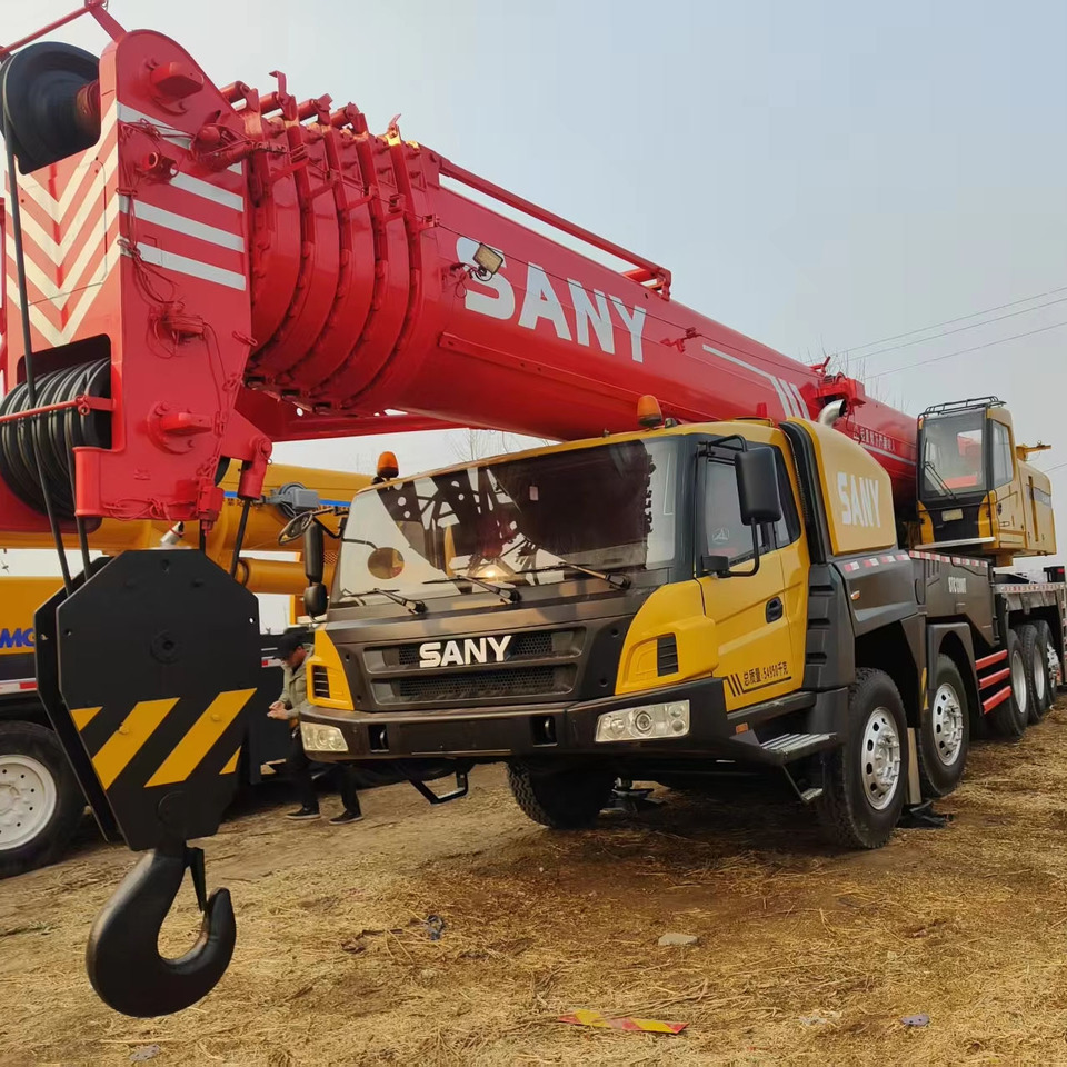 SANY STC1000 100Ton truck crane - Derek bergerak: gambar 1 SANY STC1000 100Ton truck crane - Derek bergerak: gambar 1