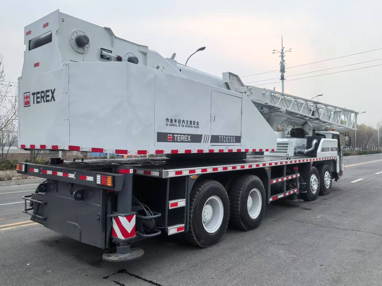 TEREX 70 TON TTC070G TRUCK CRANE - Derek bergerak: gambar 3 TEREX 70 TON TTC070G TRUCK CRANE - Derek bergerak: gambar 3