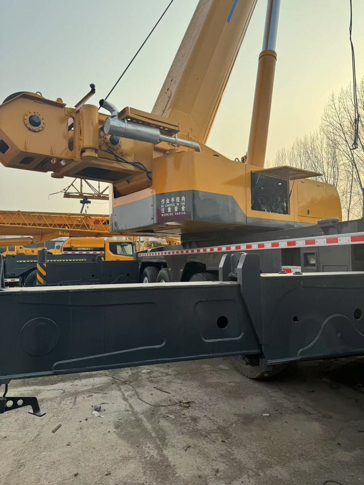 Leasing XCMG QAY240 XCT240 XCA240 QY240K 240 ton 250 ton 300 ton 260 ton 200 ton 220 ton crane XCMG QAY240 XCT240 XCA240 QY240K 240 ton 250 ton 300 ton 260 ton 200 ton 220 ton crane: gambar 12 Leasing XCMG QAY240 XCT240 XCA240 QY240K 240 ton 250 ton 300 ton 260 ton 200 ton 220 ton crane XCMG QAY240 XCT240 XCA240 QY240K 240 ton 250 ton 300 ton 260 ton 200 ton 220 ton crane: gambar 12