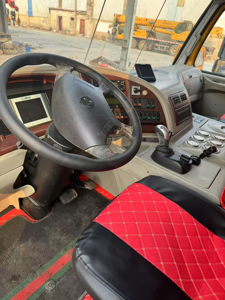 Leasing XCMG QAY240 XCT240 XCA240 QY240K 240 ton 250 ton 300 ton 260 ton 200 ton 220 ton crane XCMG QAY240 XCT240 XCA240 QY240K 240 ton 250 ton 300 ton 260 ton 200 ton 220 ton crane: gambar 9 Leasing XCMG QAY240 XCT240 XCA240 QY240K 240 ton 250 ton 300 ton 260 ton 200 ton 220 ton crane XCMG QAY240 XCT240 XCA240 QY240K 240 ton 250 ton 300 ton 260 ton 200 ton 220 ton crane: gambar 9