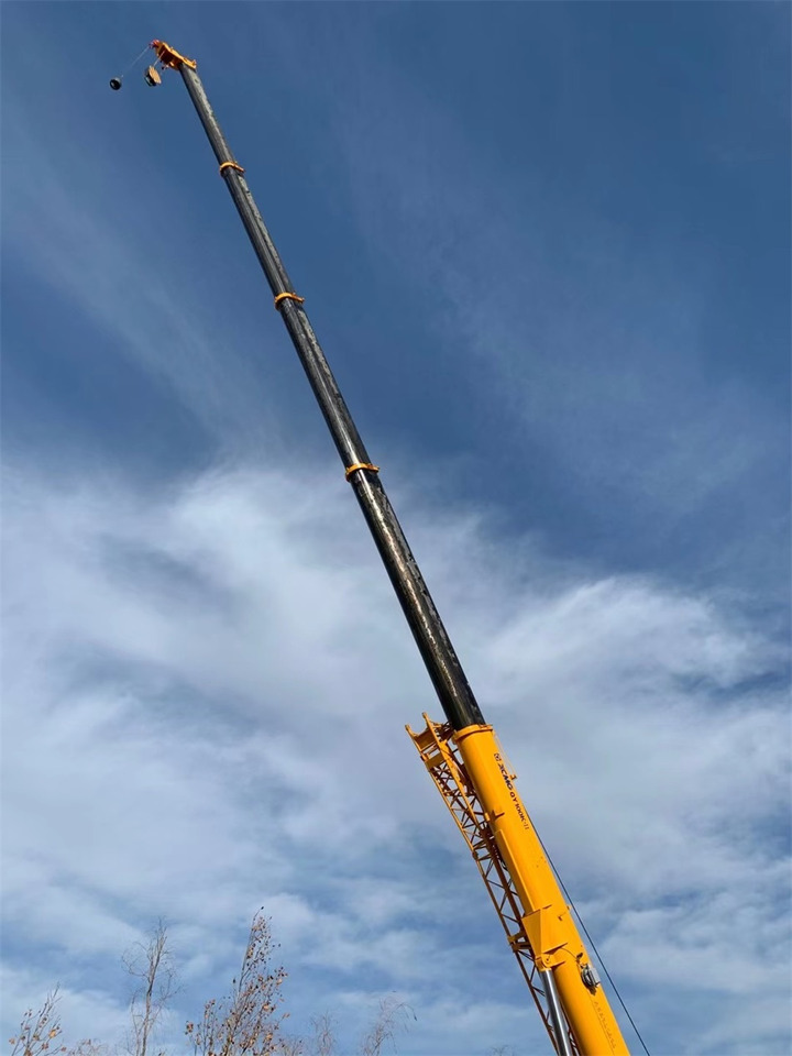 XCMG QY100K 100 ton truck crane - Derek bergerak: gambar 5 XCMG QY100K 100 ton truck crane - Derek bergerak: gambar 5