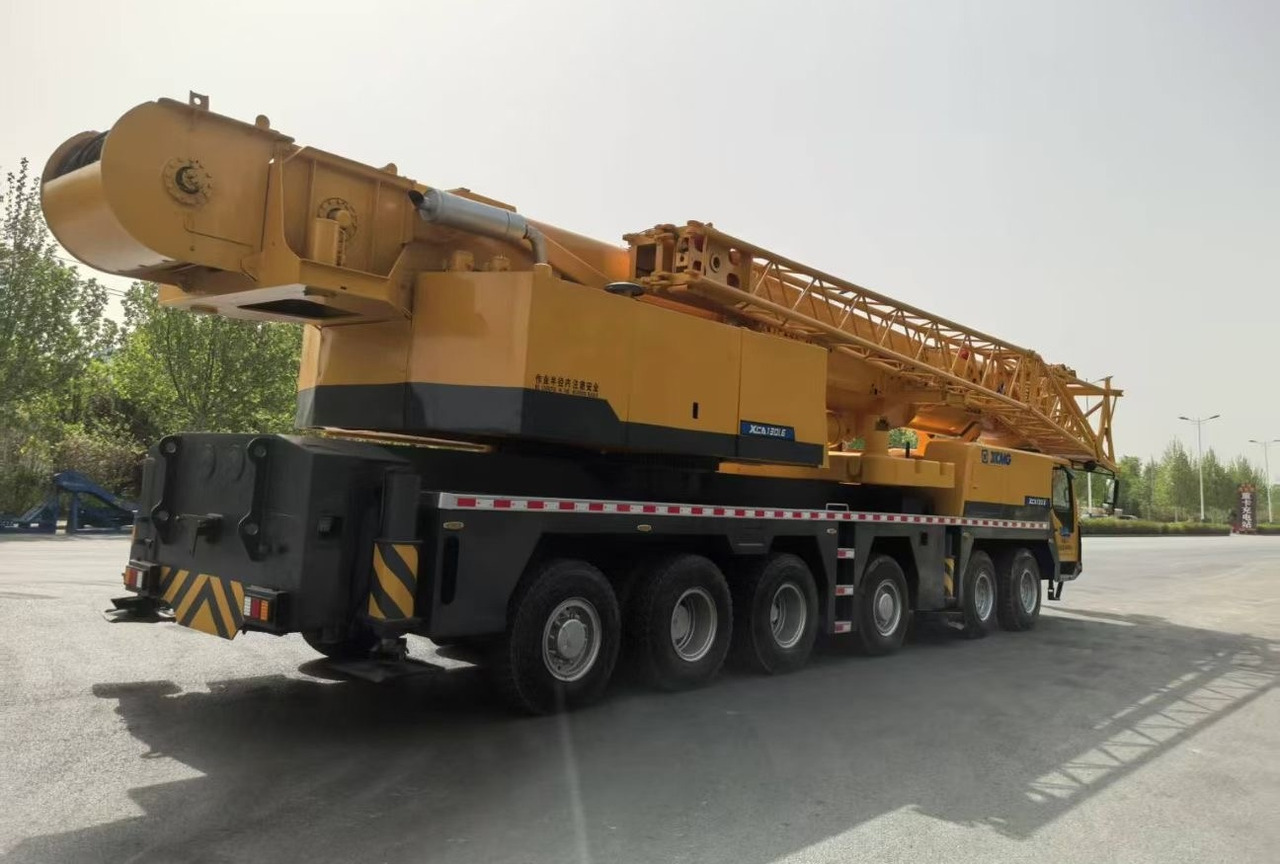 XCMG QY130K 130 ton 120 ton 140ton 150ton 160ton 200t truck crane - Derek bergerak: gambar 4 XCMG QY130K 130 ton 120 ton 140ton 150ton 160ton 200t truck crane - Derek bergerak: gambar 4
