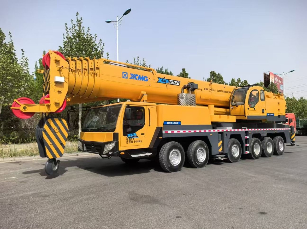 XCMG QY130K 130 ton 120 ton 140ton 150ton 160ton 200t truck crane - Derek bergerak: gambar 1 XCMG QY130K 130 ton 120 ton 140ton 150ton 160ton 200t truck crane - Derek bergerak: gambar 1
