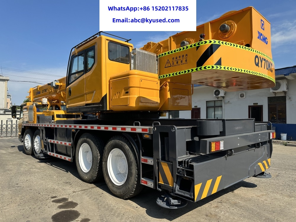 XCMG QY70K QY70KC QY70K-II XCT70 QY75K XCT75 QY50KC QY50K 50ton 70ton 75t 55ton 100ton 130ton 160ton truck crane - Derek bergerak: gambar 4 XCMG QY70K QY70KC QY70K-II XCT70 QY75K XCT75 QY50KC QY50K 50ton 70ton 75t 55ton 100ton 130ton 160ton truck crane - Derek bergerak: gambar 4
