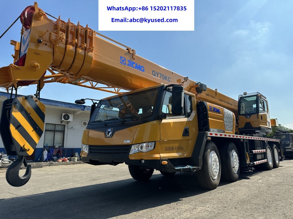 XCMG QY70KC XCT70 QY75K QY50KC XCT50 XCT55 55T 60T 70TON TRUCK CRANE - Derek bergerak: gambar 1 XCMG QY70KC XCT70 QY75K QY50KC XCT50 XCT55 55T 60T 70TON TRUCK CRANE - Derek bergerak: gambar 1