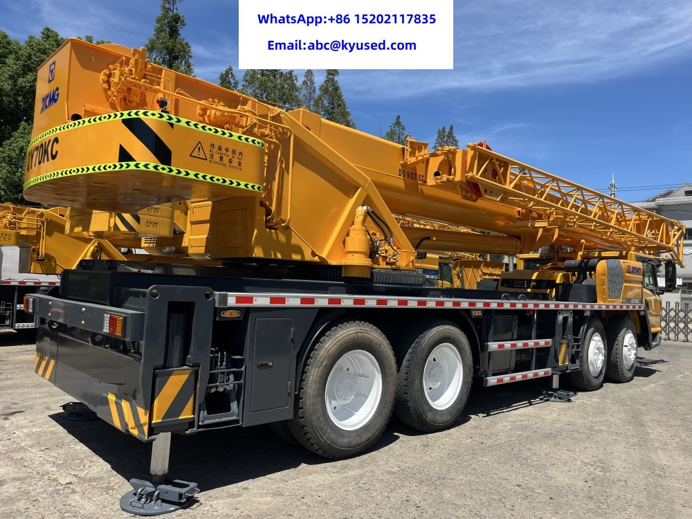 XCMG QY70KC XCT70 QY75KC XCT75 QY100K QY130K QY50KC QY160K 25TON QY25K XCT25 30TON QY35K5C 35TON 50T 70TON 75T 100T 130T 160T - Derek bergerak: gambar 4 XCMG QY70KC XCT70 QY75KC XCT75 QY100K QY130K QY50KC QY160K 25TON QY25K XCT25 30TON QY35K5C 35TON 50T 70TON 75T 100T 130T 160T - Derek bergerak: gambar 4