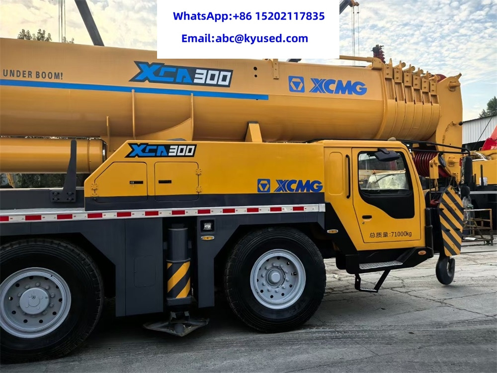 XCMG XCT300 XCA300 QAY300 XCA350 300Ton 350ton 260ton 250ton 220ton 240ton 200ton 180ton 160t 150ton 130ton 120ton 100ton - Derek semua medan: gambar 4 XCMG XCT300 XCA300 QAY300 XCA350 300Ton 350ton 260ton 250ton 220ton 240ton 200ton 180ton 160t 150ton 130ton 120ton 100ton - Derek semua medan: gambar 4