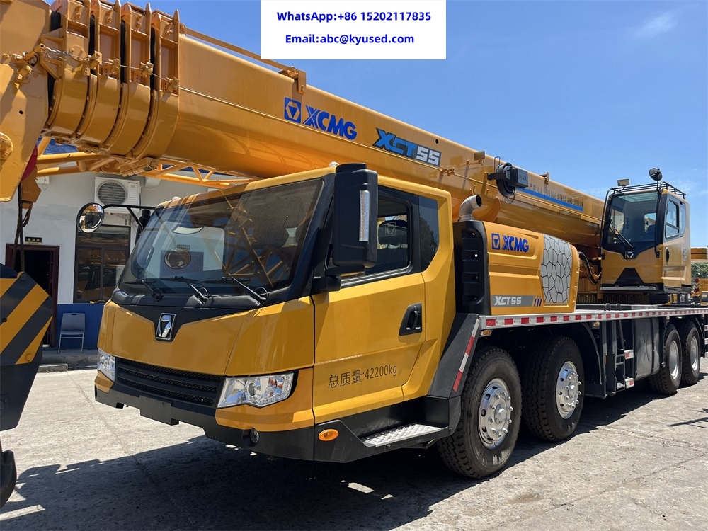 XCMG XCT55 XCT60 XCT70 XCT80 XCT50 50TON 55TON 60T 70T 80T - Derek bergerak: gambar 4 XCMG XCT55 XCT60 XCT70 XCT80 XCT50 50TON 55TON 60T 70T 80T - Derek bergerak: gambar 4