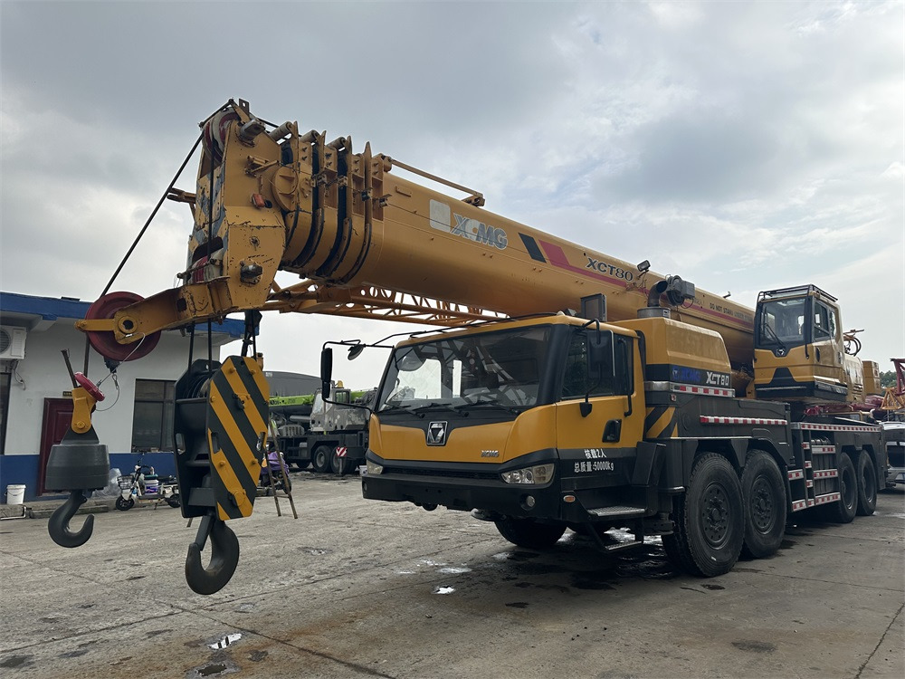 XCMG XCT80 XCT80 QY80K QY75K 80 ton truck crane - Derek bergerak: gambar 2 XCMG XCT80 XCT80 QY80K QY75K 80 ton truck crane - Derek bergerak: gambar 2