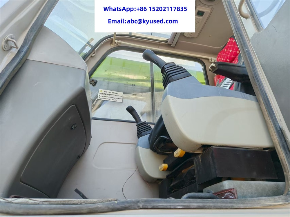 ZOOMLION ZTC800V ZTC500V ZTC250V ZTC1000V ztc700v 25Ton 50ton 30ton 80ton 70ton 100ton - Derek bergerak: gambar 2 ZOOMLION ZTC800V ZTC500V ZTC250V ZTC1000V ztc700v 25Ton 50ton 30ton 80ton 70ton 100ton - Derek bergerak: gambar 2