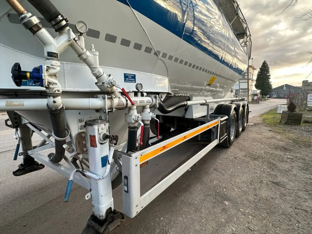 Leasing  Feldbinder Powder Tanker Feldbinder Powder Tanker: gambar 17