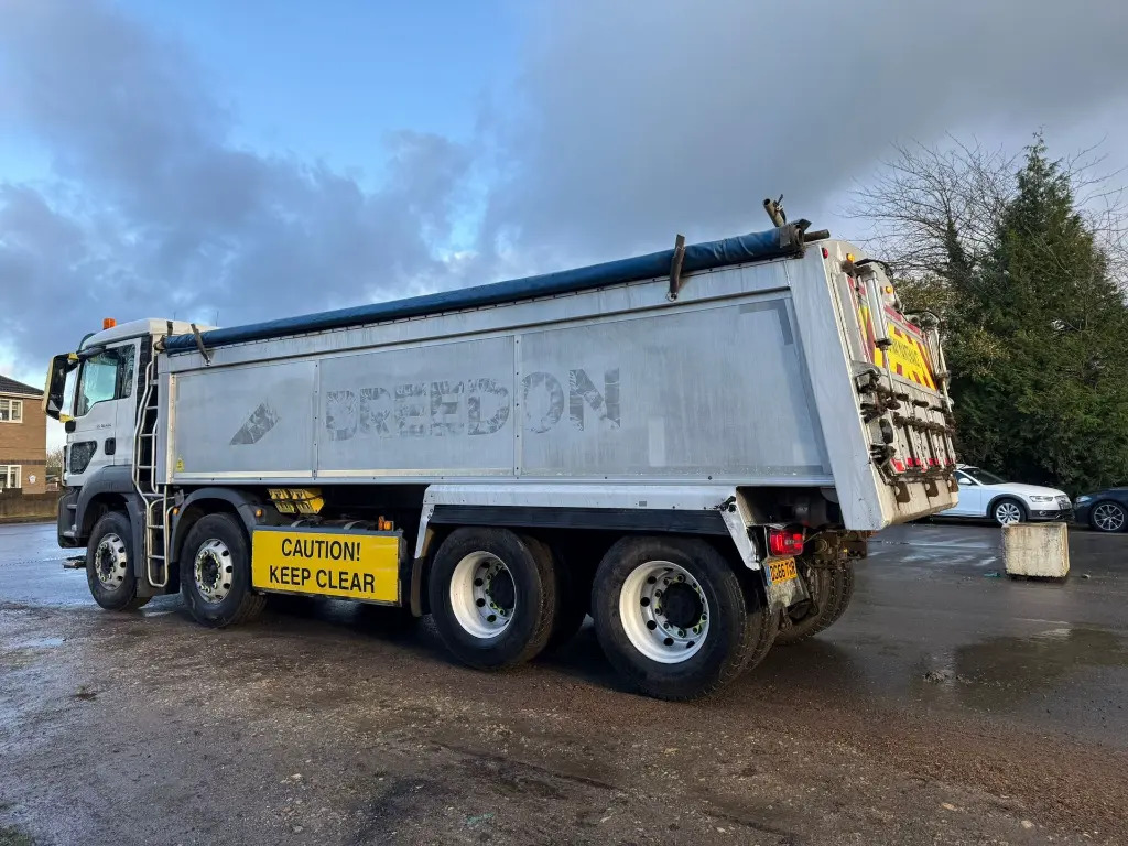 MAN TGS 32.400 Tipper 8x4 - RHD - Truk jungkit: gambar 5 MAN TGS 32.400 Tipper 8x4 - RHD - Truk jungkit: gambar 5