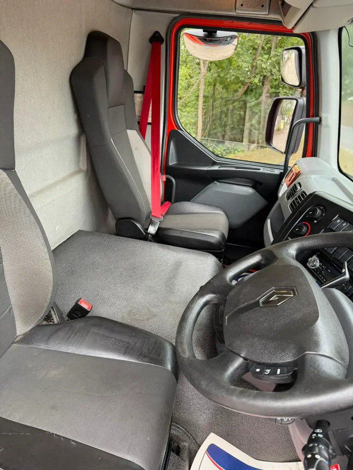 Leasing  Renault D16 High - Fridgebox Renault D16 High - Fridgebox: gambar 14