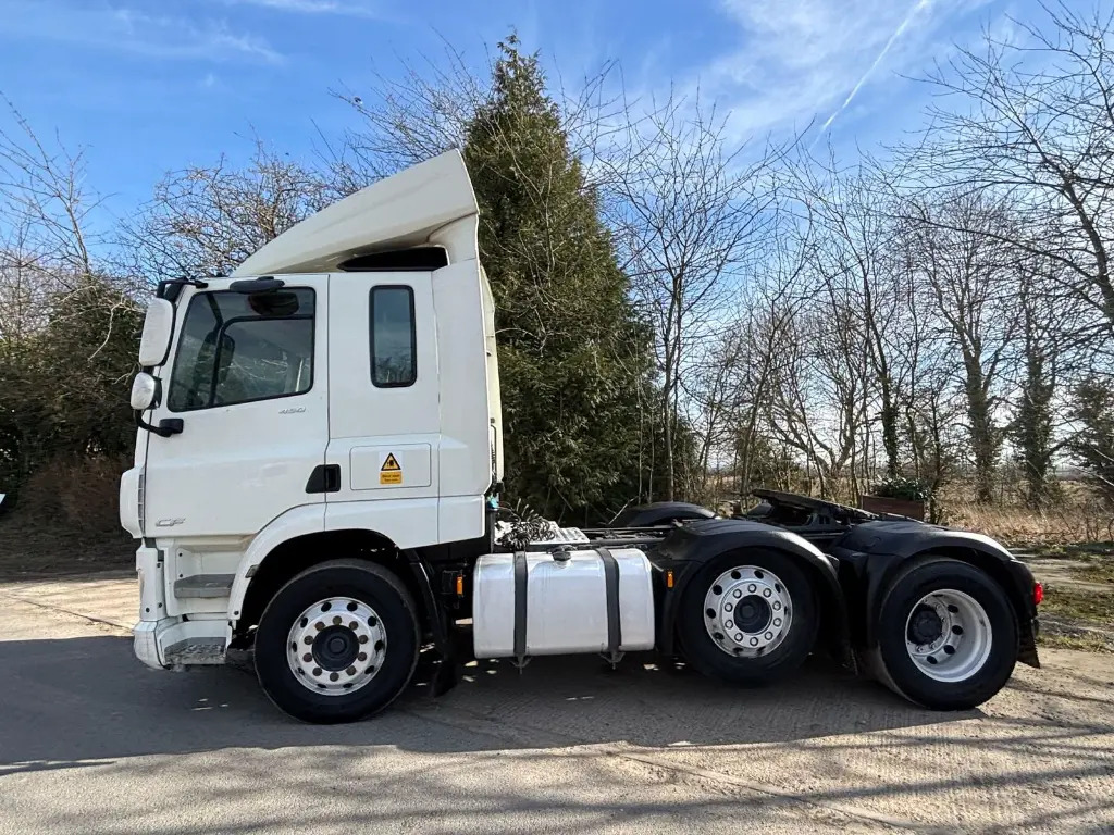 DAF CF - Tractor head: gambar 3 DAF CF - Tractor head: gambar 3