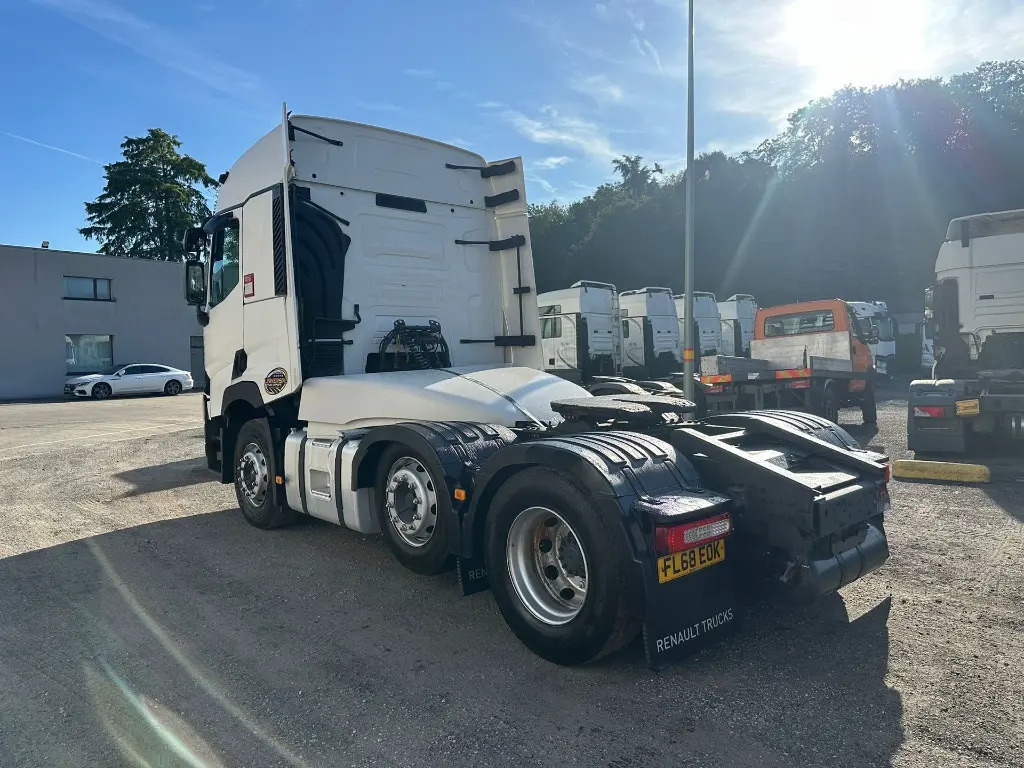 Renault T 460 6x2 - RHD (EOK) - Tractor head: gambar 5 Renault T 460 6x2 - RHD (EOK) - Tractor head: gambar 5