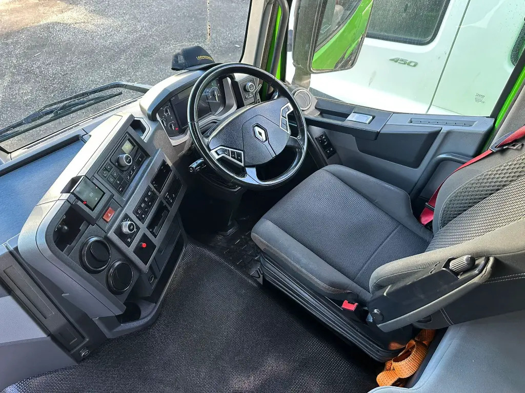 Tractor head Renault T 460 (GWA): gambar 14 Tractor head Renault T 460 (GWA): gambar 14