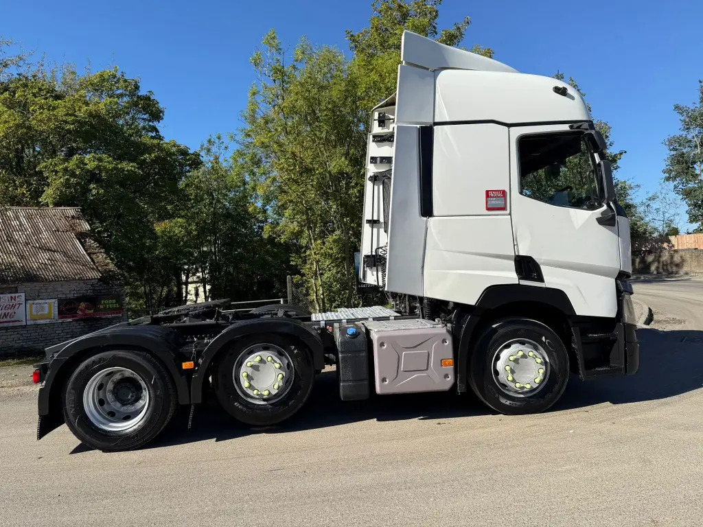 Renault T 480 (UBC) - Tractor head: gambar 4 Renault T 480 (UBC) - Tractor head: gambar 4