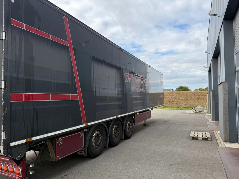Semi-trailer dengan lantai berjalan kraker K-Force: gambar 13