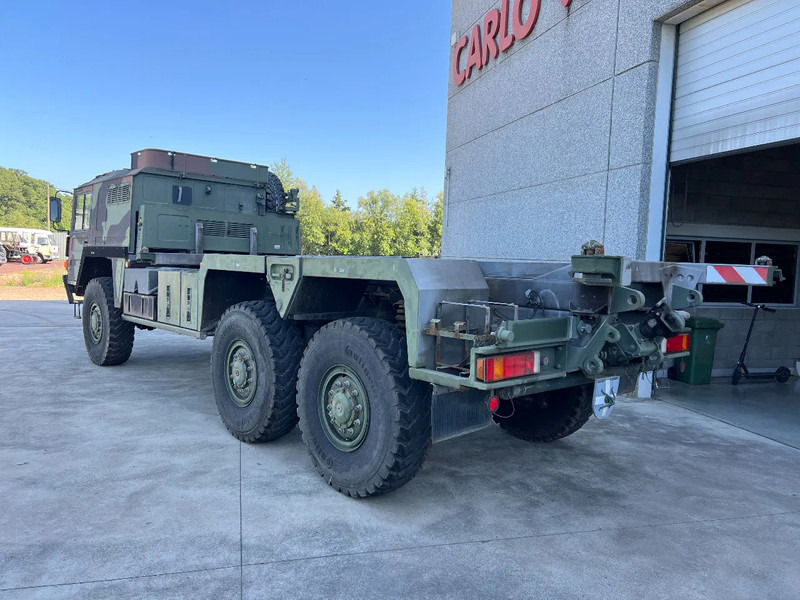 Truk MAN KAT 25.422DFAEG 6X6 CABIN CHASSIS - TWIST LOCKS SYSTEM: gambar 8 Truk MAN KAT 25.422DFAEG 6X6 CABIN CHASSIS - TWIST LOCKS SYSTEM: gambar 8