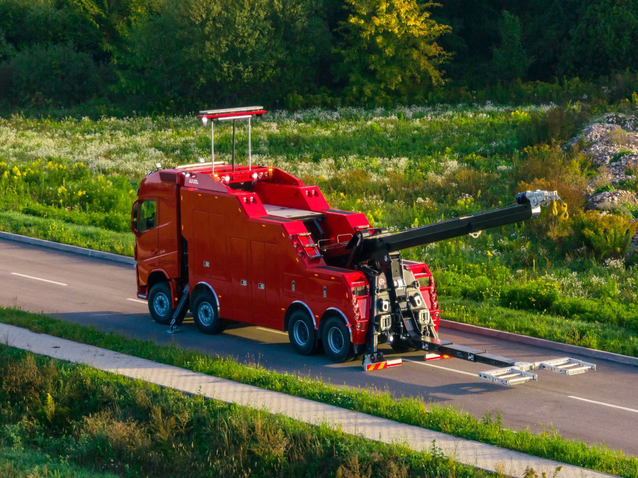 Volvo FH NEW ER4120 5 winches T-REX Volvo FH 540 8x4 WB6,0 White - Mobil derek: gambar 2 Volvo FH NEW ER4120 5 winches T-REX Volvo FH 540 8x4 WB6,0 White - Mobil derek: gambar 2