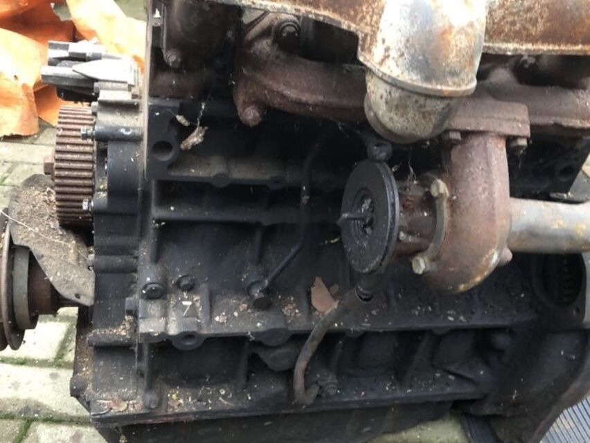 Deutz F4L1011F Kramer - Mesin untuk Wheel loader: gambar 5 Deutz F4L1011F Kramer - Mesin untuk Wheel loader: gambar 5