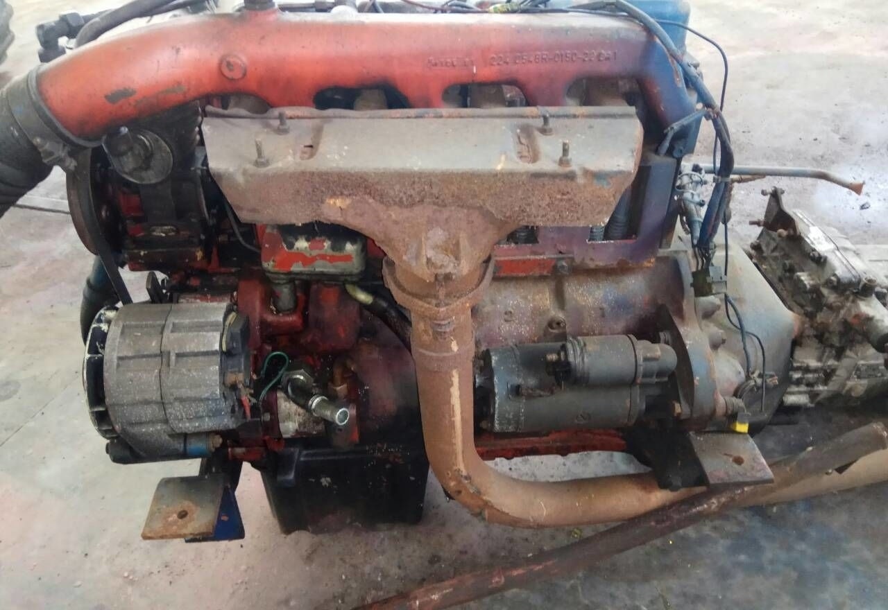 Deutz F4L913 - Mesin untuk Truk: gambar 1 Deutz F4L913 - Mesin untuk Truk: gambar 1
