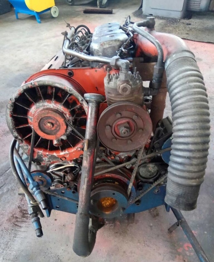 Deutz F4L913 - Mesin untuk Truk: gambar 2 Deutz F4L913 - Mesin untuk Truk: gambar 2
